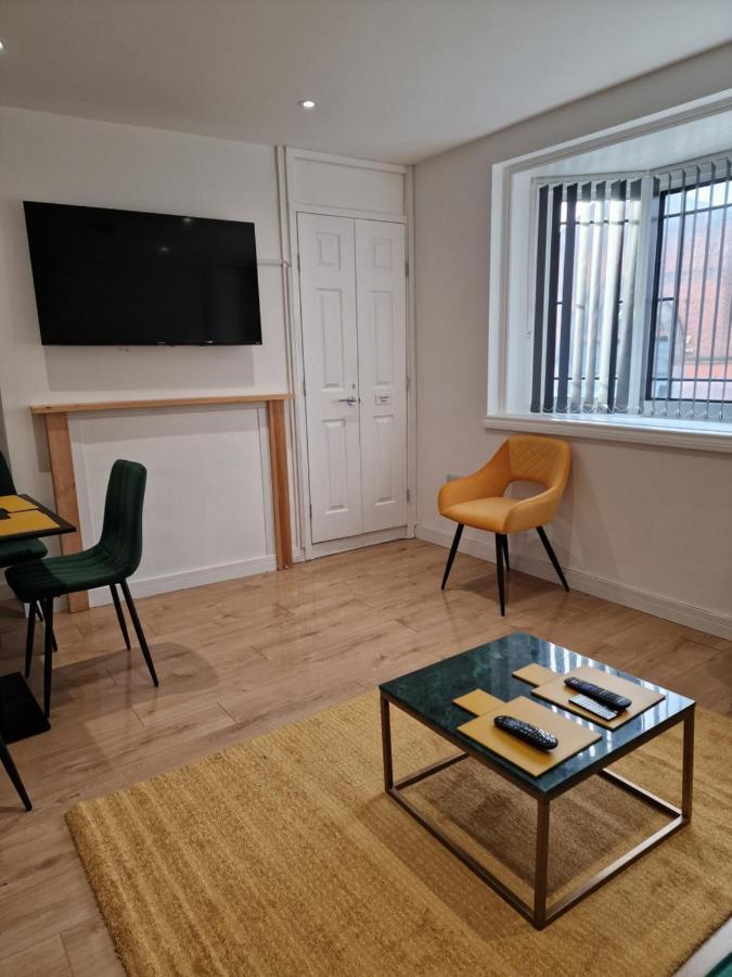 Balco Sherwood Apartment - 2 Bedrooms, 5 Beds - Sky Tv And Internet Nottingham Buitenkant foto