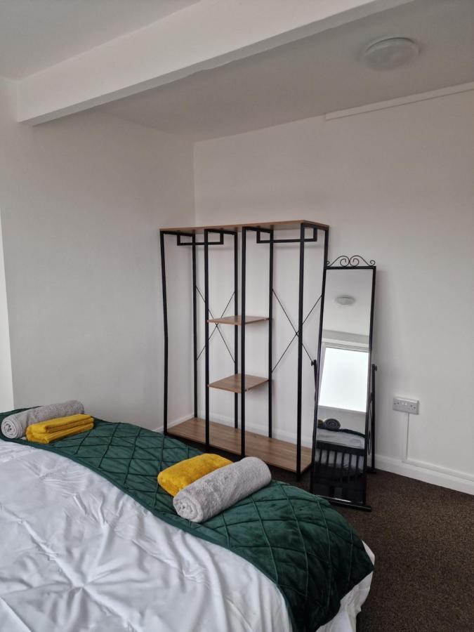 Balco Sherwood Apartment - 2 Bedrooms, 5 Beds - Sky Tv And Internet Nottingham Buitenkant foto
