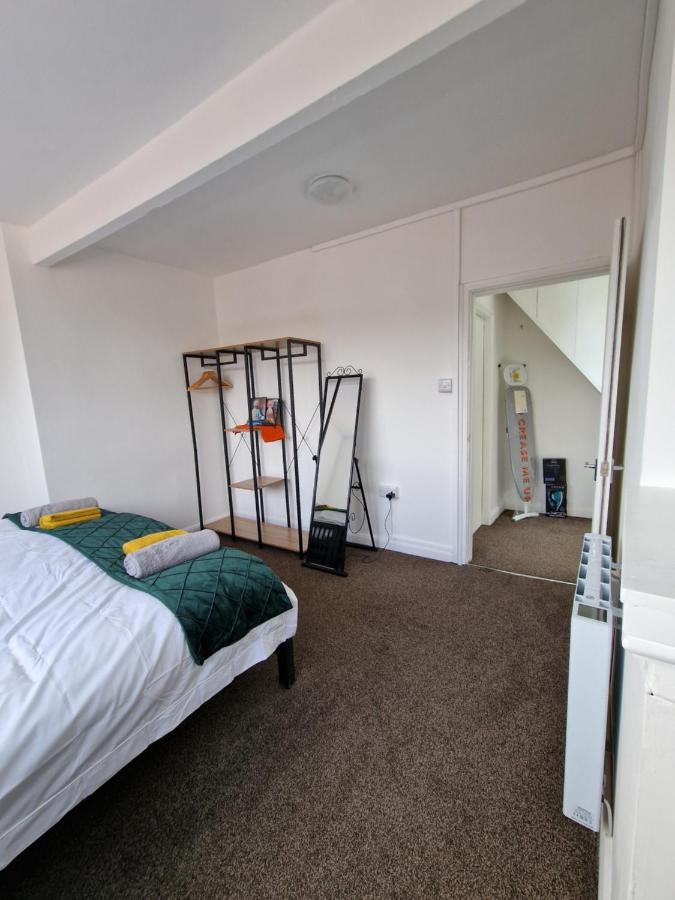 Balco Sherwood Apartment - 2 Bedrooms, 5 Beds - Sky Tv And Internet Nottingham Buitenkant foto