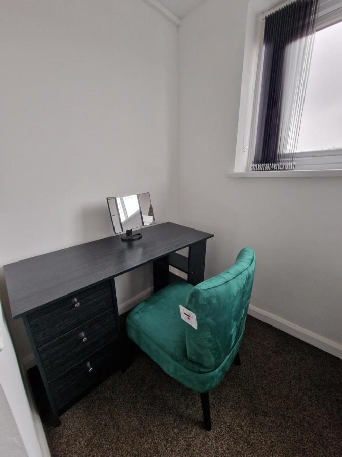 Balco Sherwood Apartment - 2 Bedrooms, 5 Beds - Sky Tv And Internet Nottingham Buitenkant foto