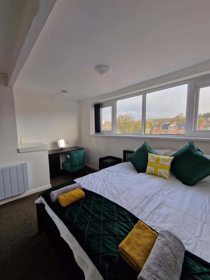 Balco Sherwood Apartment - 2 Bedrooms, 5 Beds - Sky Tv And Internet Nottingham Buitenkant foto