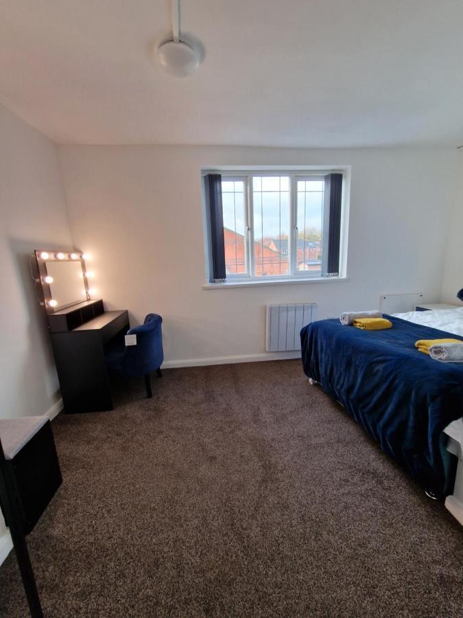 Balco Sherwood Apartment - 2 Bedrooms, 5 Beds - Sky Tv And Internet Nottingham Buitenkant foto